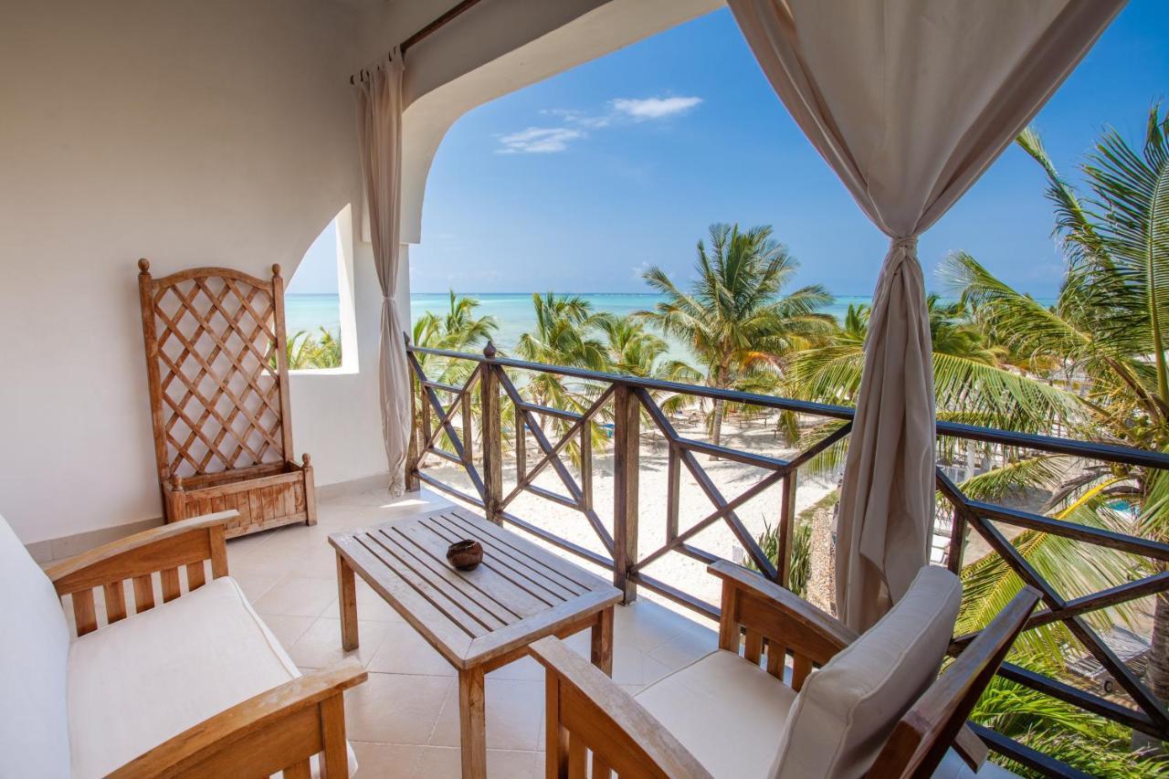 Twiga Beach Resort & Spa Watamu Exteriér fotografie