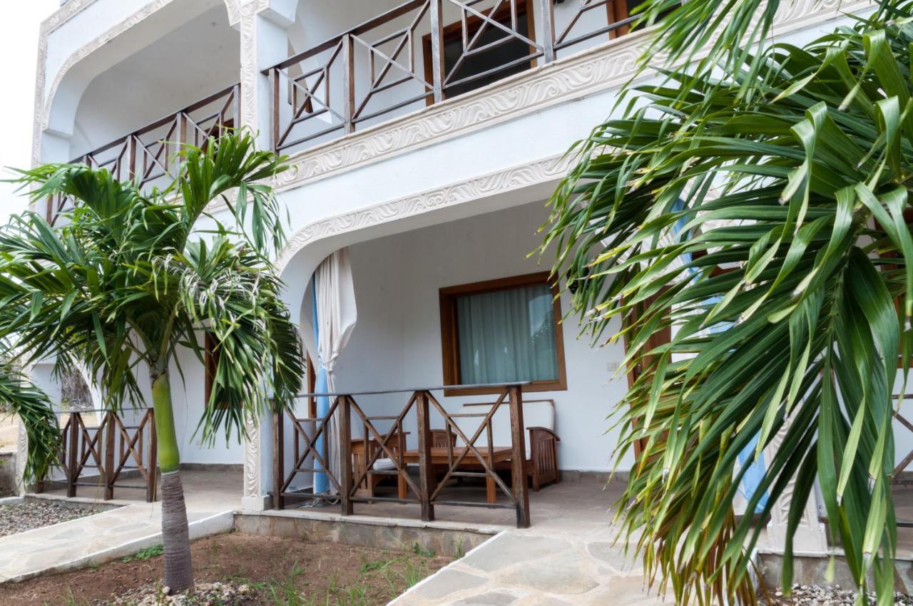 Twiga Beach Resort & Spa Watamu Exteriér fotografie
