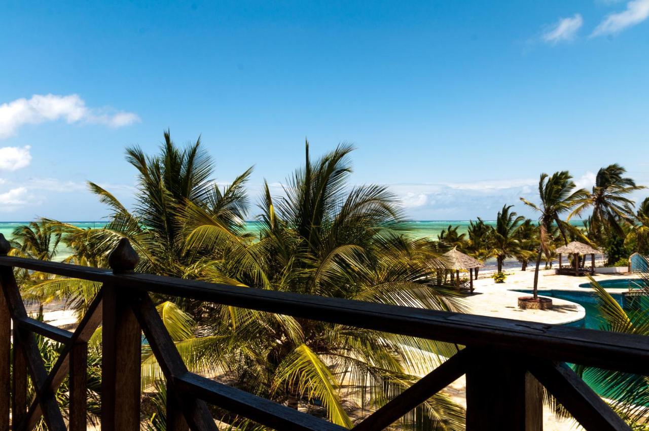 Twiga Beach Resort & Spa Watamu Exteriér fotografie
