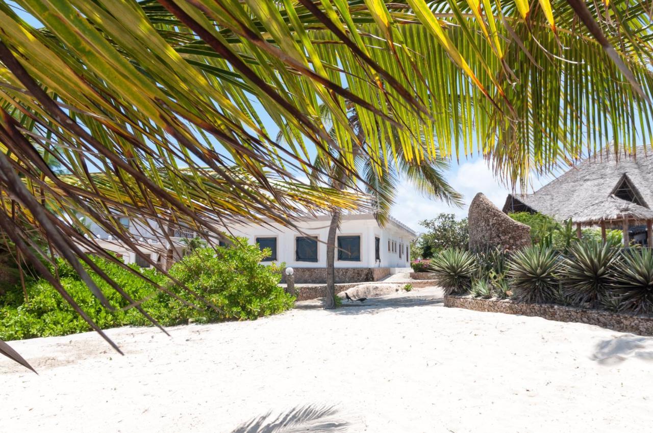 Twiga Beach Resort & Spa Watamu Exteriér fotografie