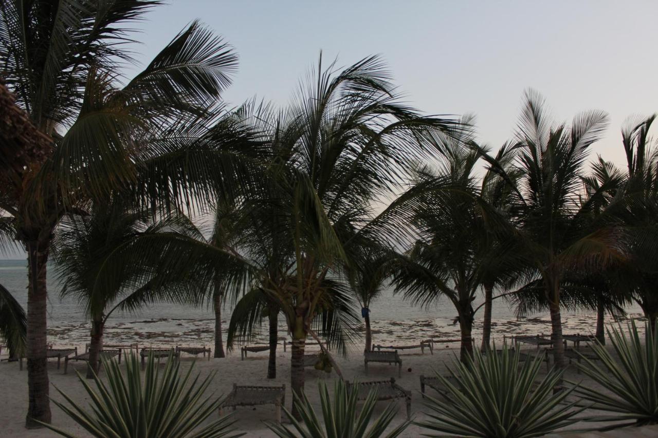 Twiga Beach Resort & Spa Watamu Exteriér fotografie
